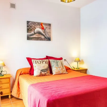 Old Town Harbour Apartment *